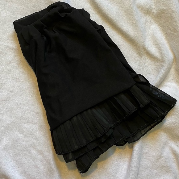 Black shorts size: M - Picture 5 of 5